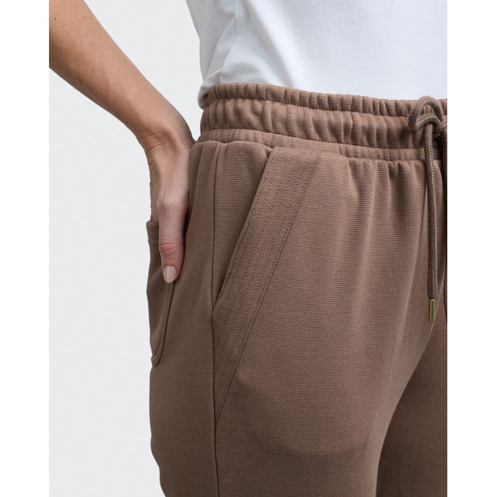 Jogger Mujer Lina Marron Acon