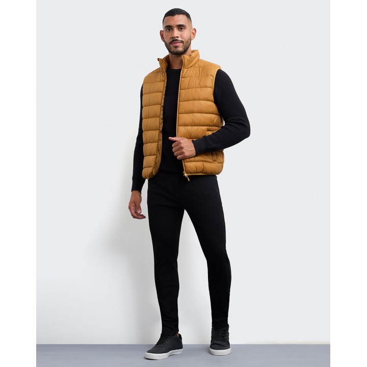 Chaleco Hombre Oscar Camel Pardo