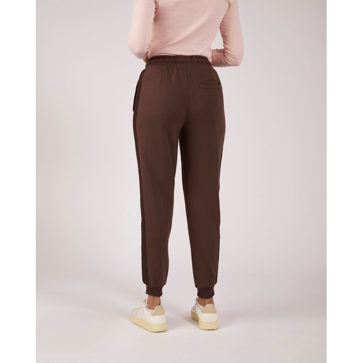 Jogger Mujer Paula Marron Dark