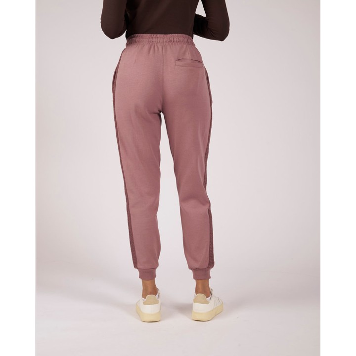 Jogger Mujer Paula Malva Oscuro