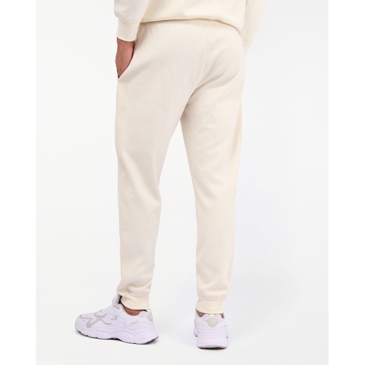 Jogger Hombre Ernesto Crema Pastel