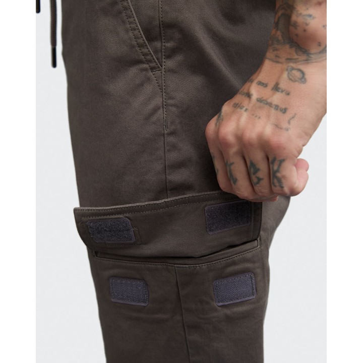 Jogger Hombre Levi Plomo